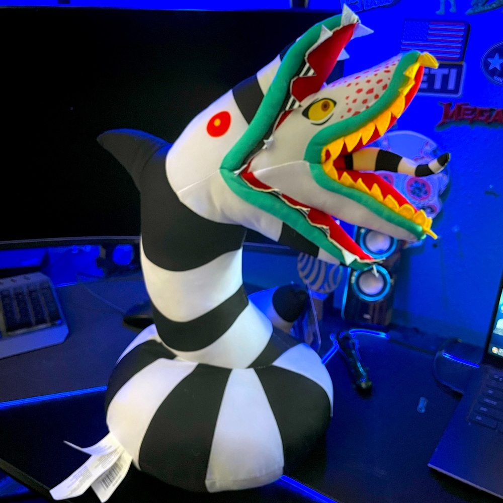 Beetlejuice Sand Worm Plush Halloween